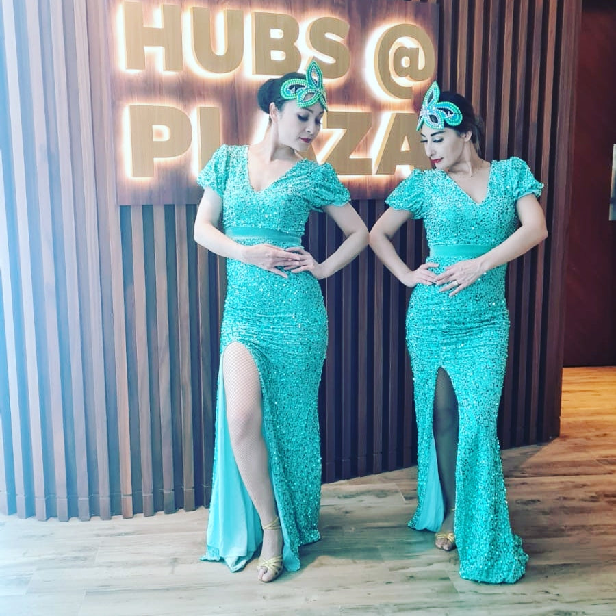 Blue Masquarade Girls