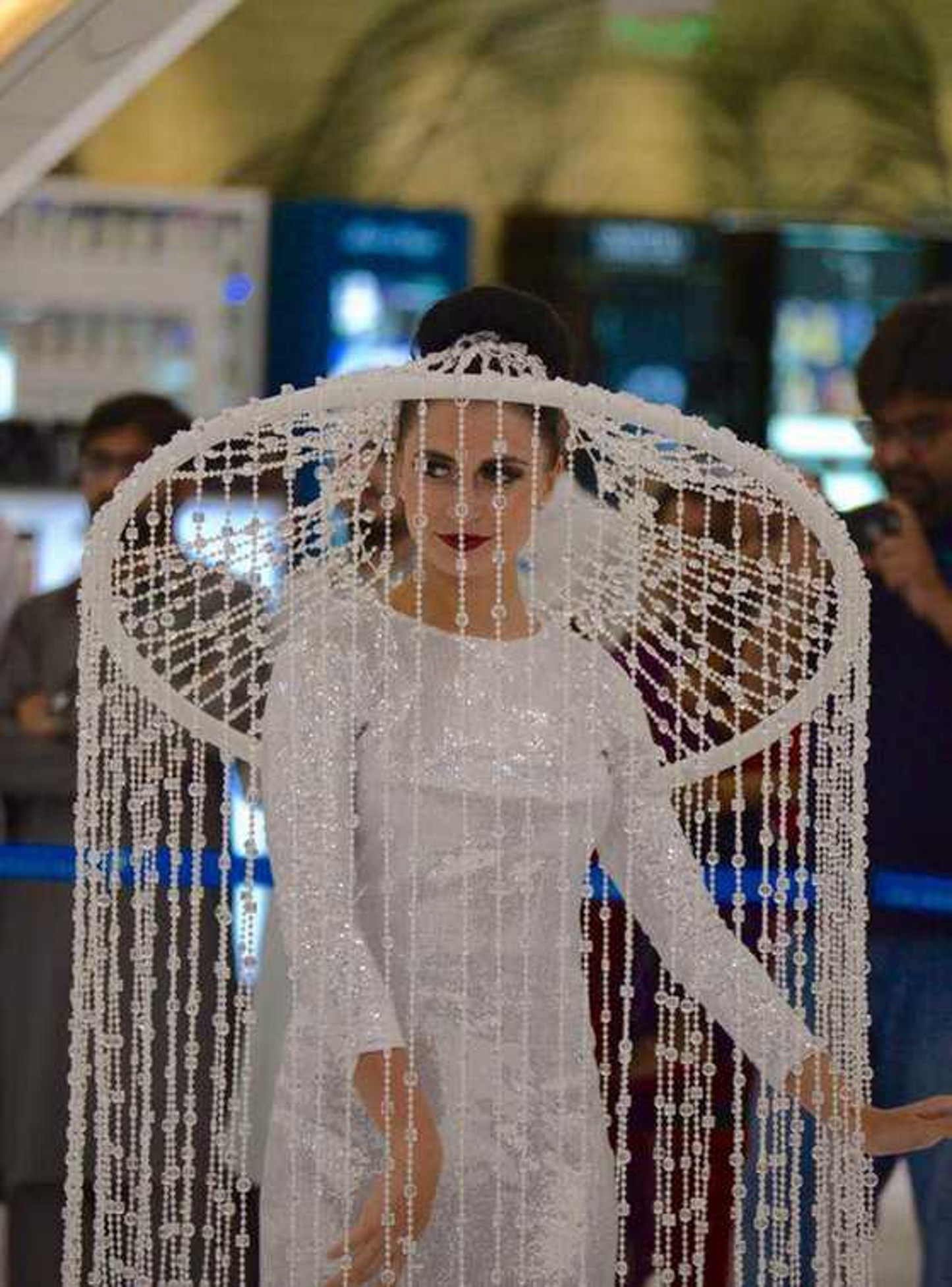 Chandeliers- Sparkling Tannoura