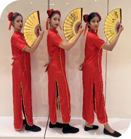 Chinese fan dance