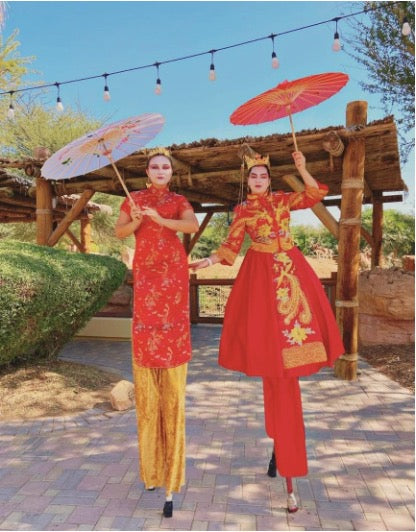 Chinese Stilt Walkers