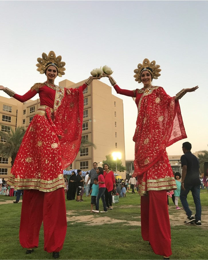 International Indian Stilt Walkers