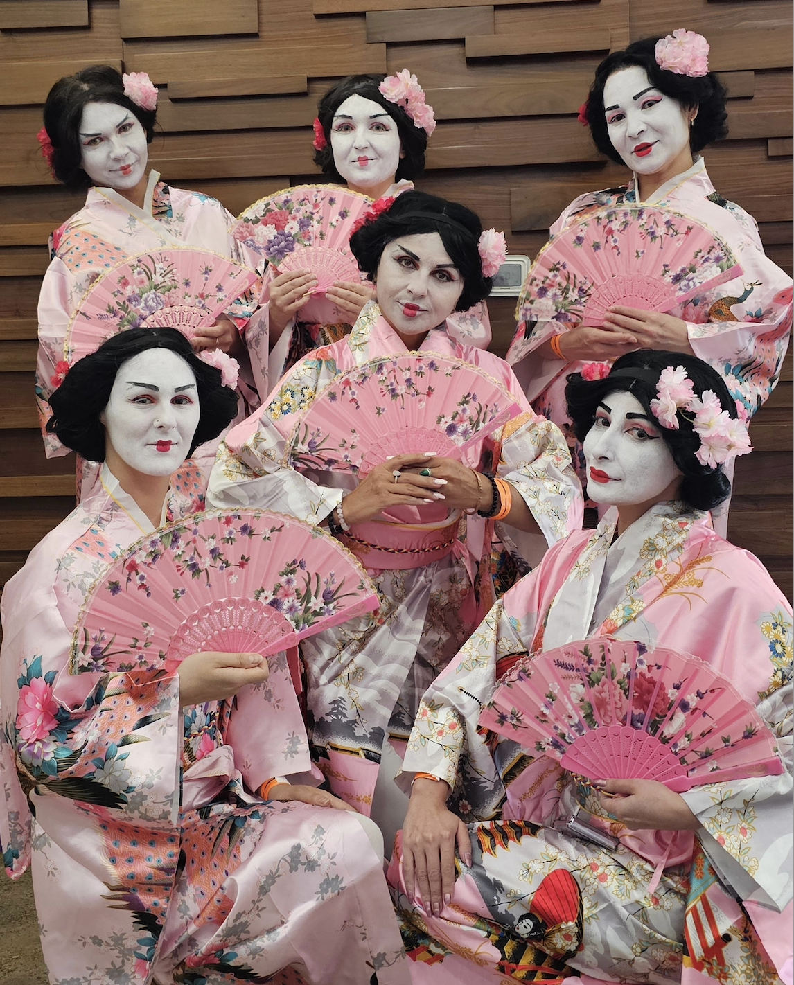 Pink Kimono Colour Hostess