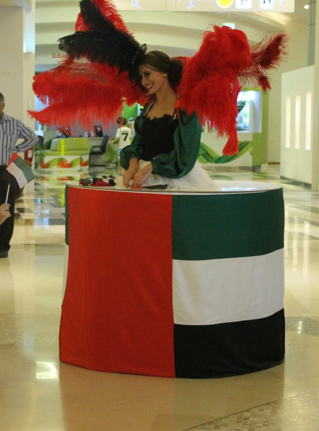UAE National Day Strolling Table Lady
