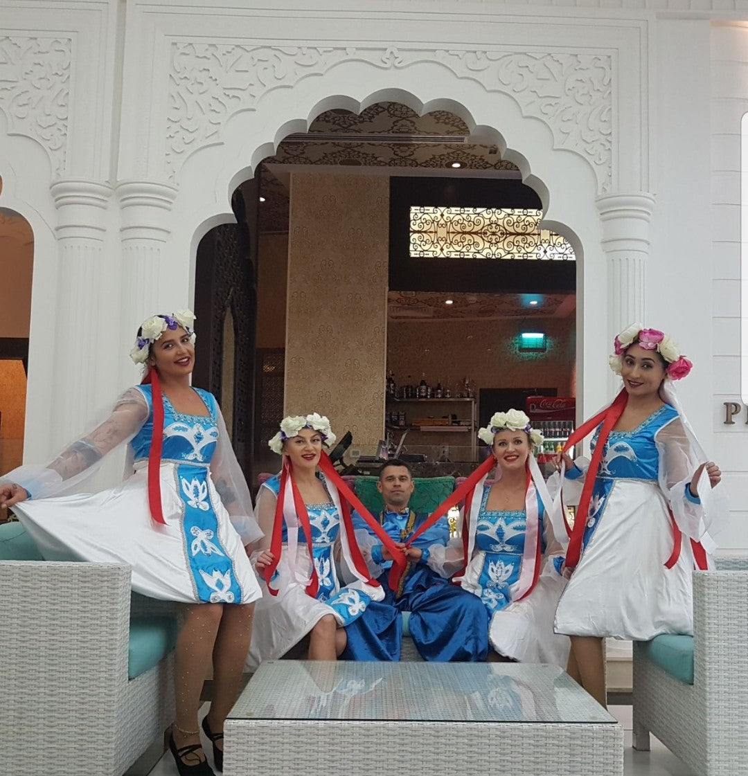 Ukrainian Dancers by Fidelio Arts