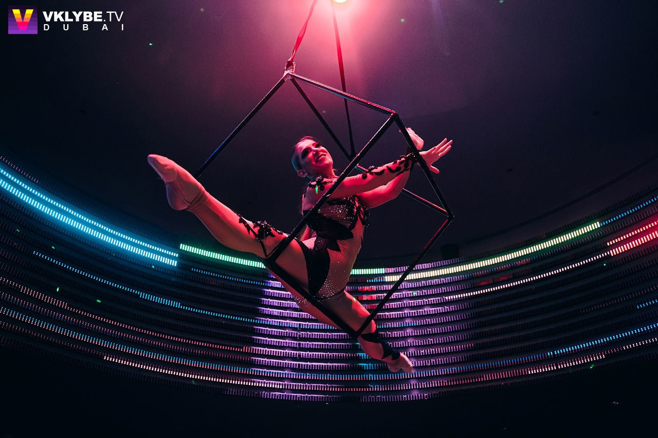 Aerialist