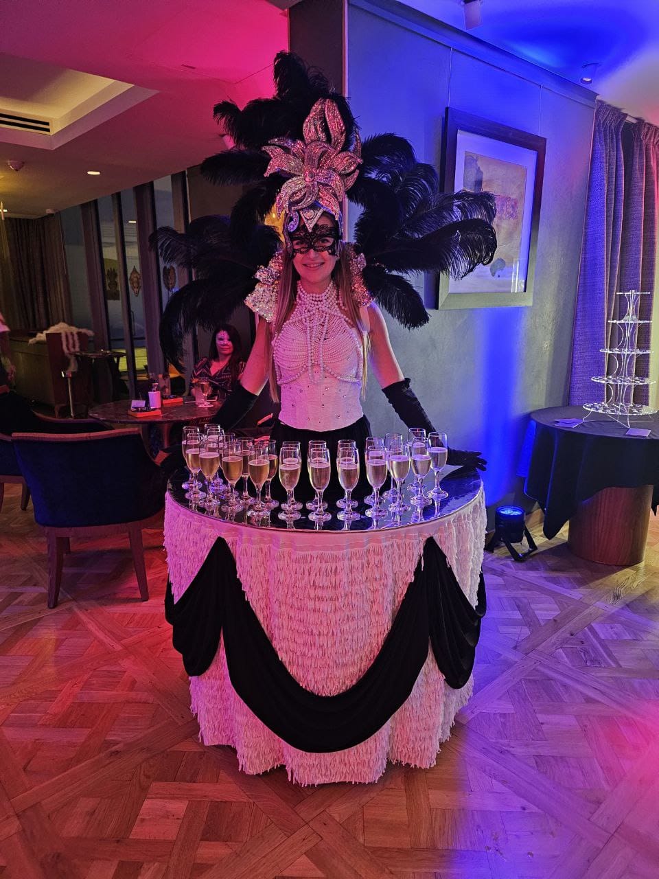 Black and White Strolling Table Champagne Lady