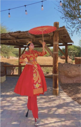Chinese Stilt Walkers