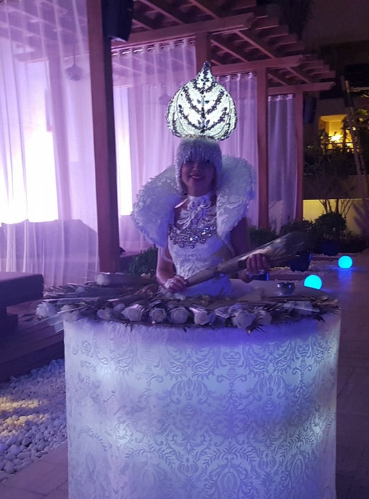 Crystal Headpiece Strolling Table Ladies