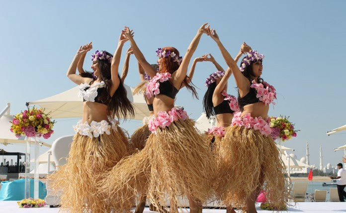 Hawaiian Dancers by Elegant Arts