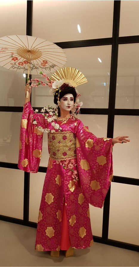 Japanese Hostess by Elegant Arts
