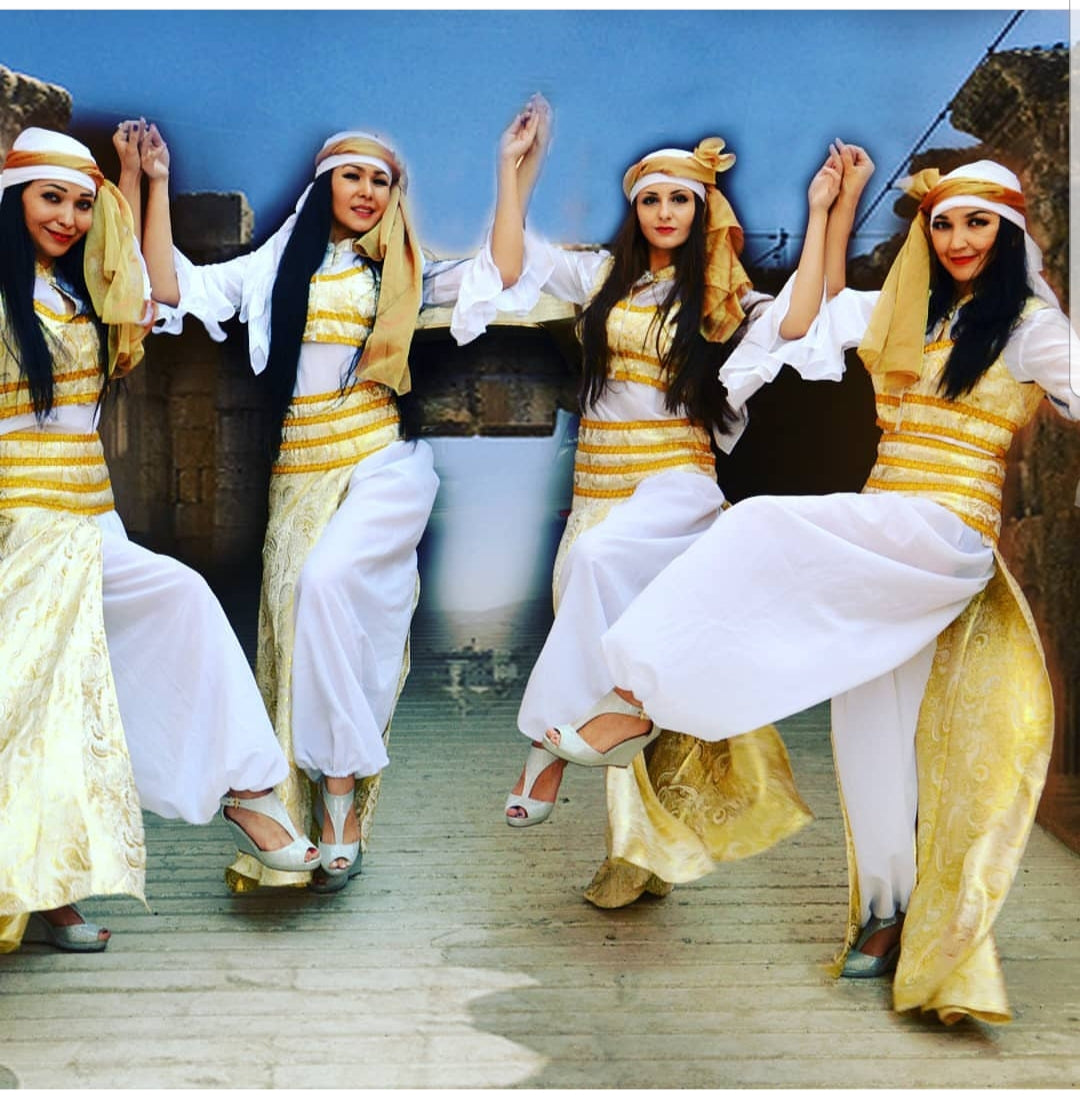 Lebanese dabke dancers by Fidelio Arts