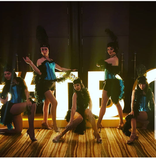 Moulin rouge dancers