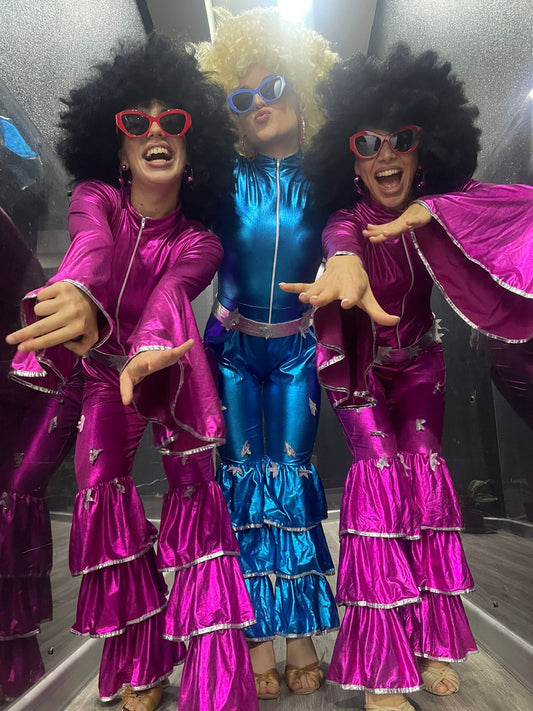Purple and blue disco dancers by Li costa