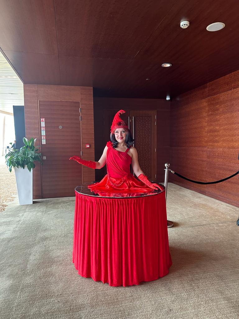 Red Strolling Table Ladies