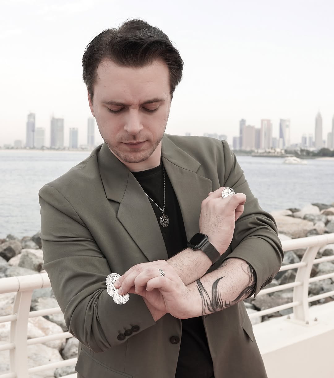 Paul Adams Illusionist