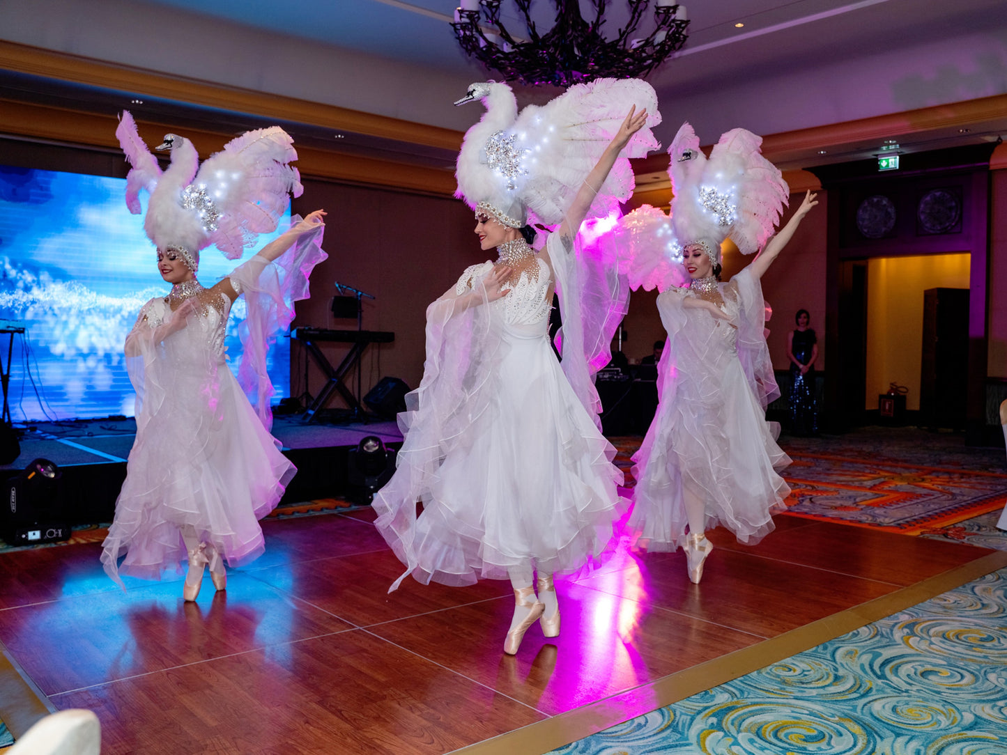 Swan dancers by Elegant Arts