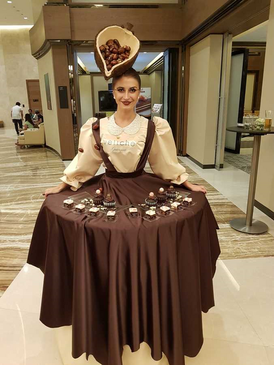 Table Hosts By Abu Muhammed