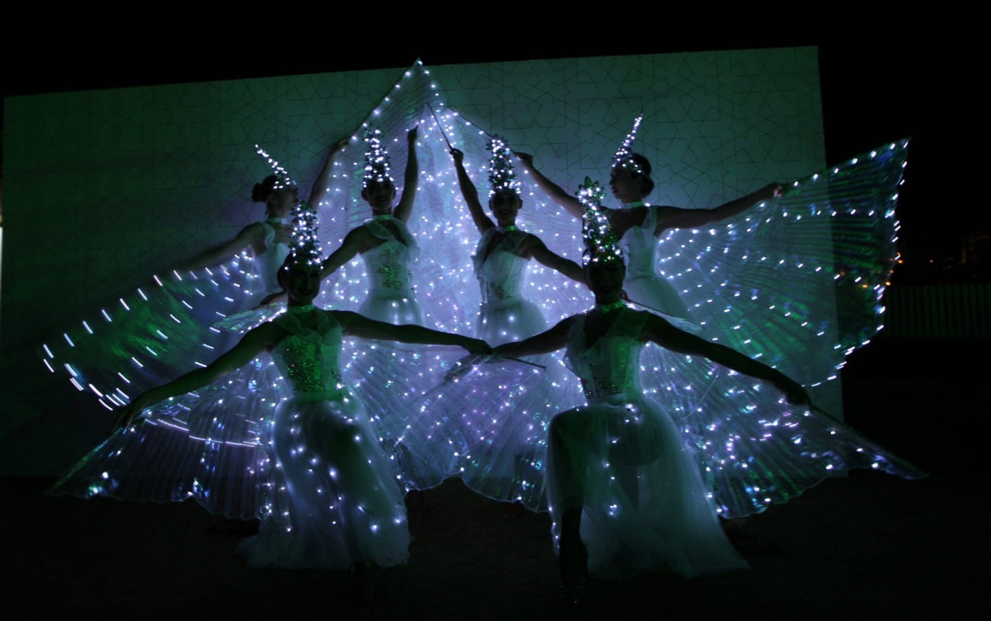 LED fairy dancers by Fidelio Arts